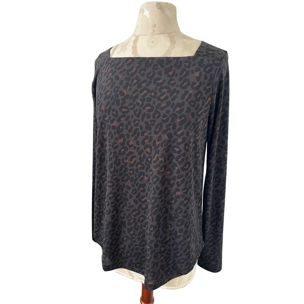 Ann Taylor Women's Animal Print Long Sleeve Blouse Medium